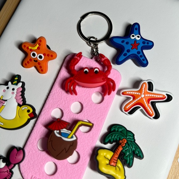 Croc Charms Beach Selection - #110 - Picture 3 of 3